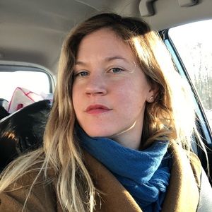 Meet your Posher, Caroline